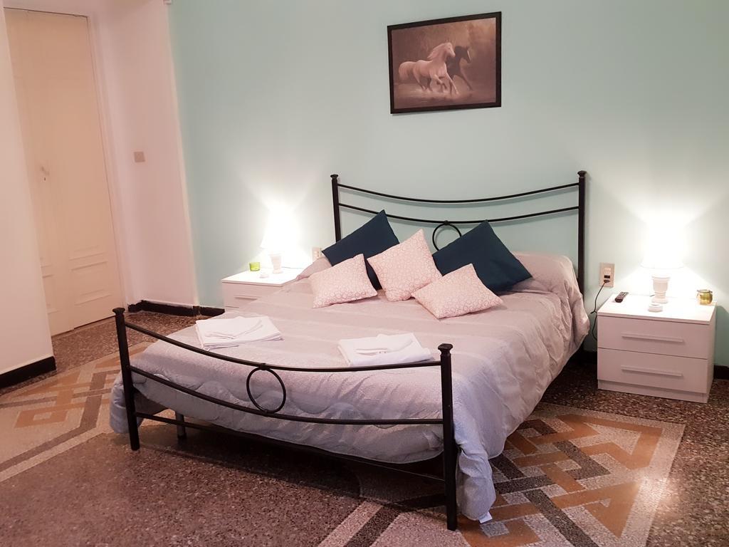 Royal Suite Генуя Экстерьер фото