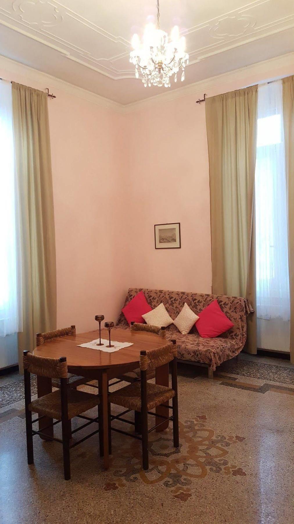 Royal Suite Генуя Экстерьер фото